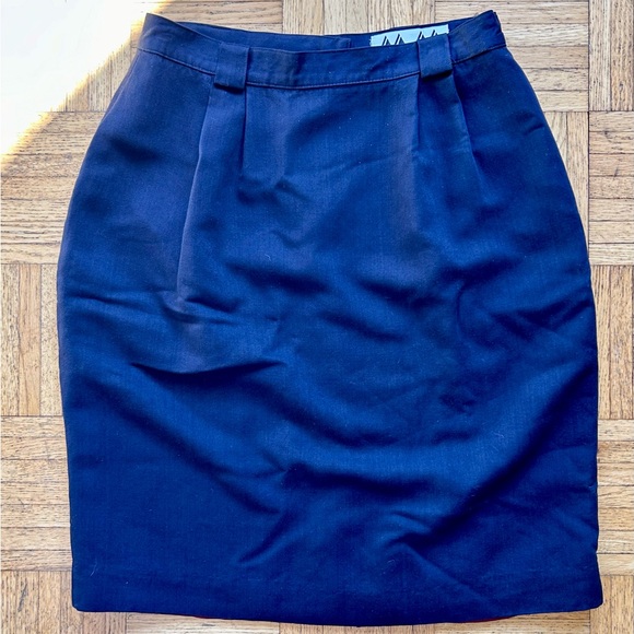 Vintage navy blue a-line skirt with pockets - Picture 1 of 3